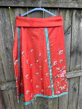 Vintage Traditional Han Chinese A-Line Embroidered Silk Skirt M 40 Costume Party